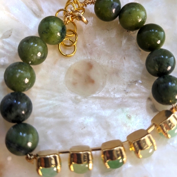 Natural Genuine Green Jade Bracelet in Yellow Gold Plated - Picture 4 of 5